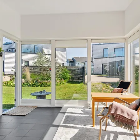 Διαμέρισμα With Private And Sea View *